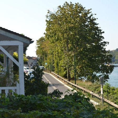 فيلا L'Escapade 3 Etoiles Champagne-sur-Seine المظهر الخارجي الصورة